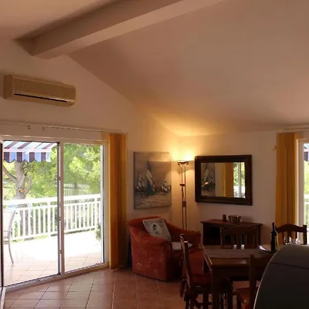 Amphora Deluxe Lejlighed *