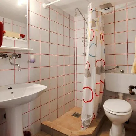 Amphora Deluxe * Vrboska