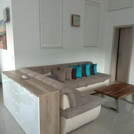 Amphora Deluxe Lejlighed