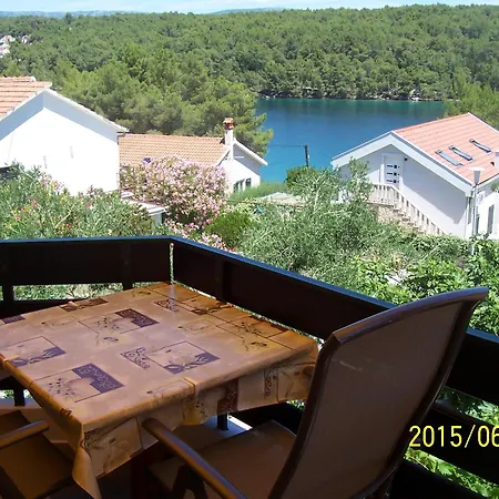 Amphora Deluxe * Vrboska